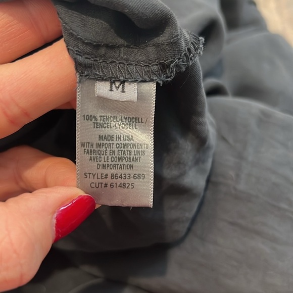 Bella Dahl Soraida smocked frayed black dress size medium. - Picture 9 of 9